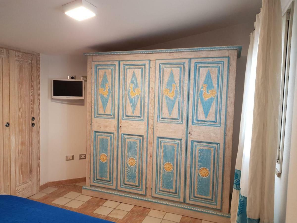 Appartamento mansardato Anda&Torra Castelsardo Exterior foto