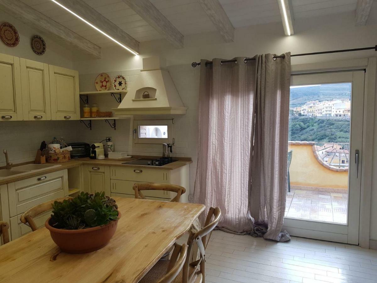 Appartamento mansardato Anda&Torra Castelsardo Exterior foto